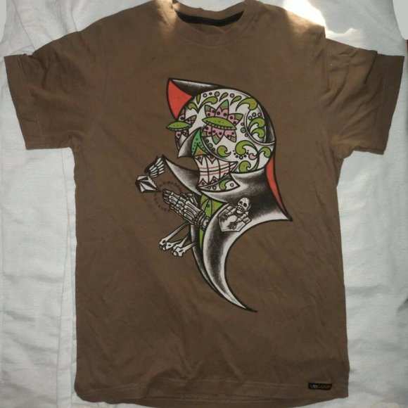 *HOST PICK* VOLCOM STONE 2007 FEATURED ARTIST BEIGE T-SHIRT Facets Empire Skull - Picture 1 of 9